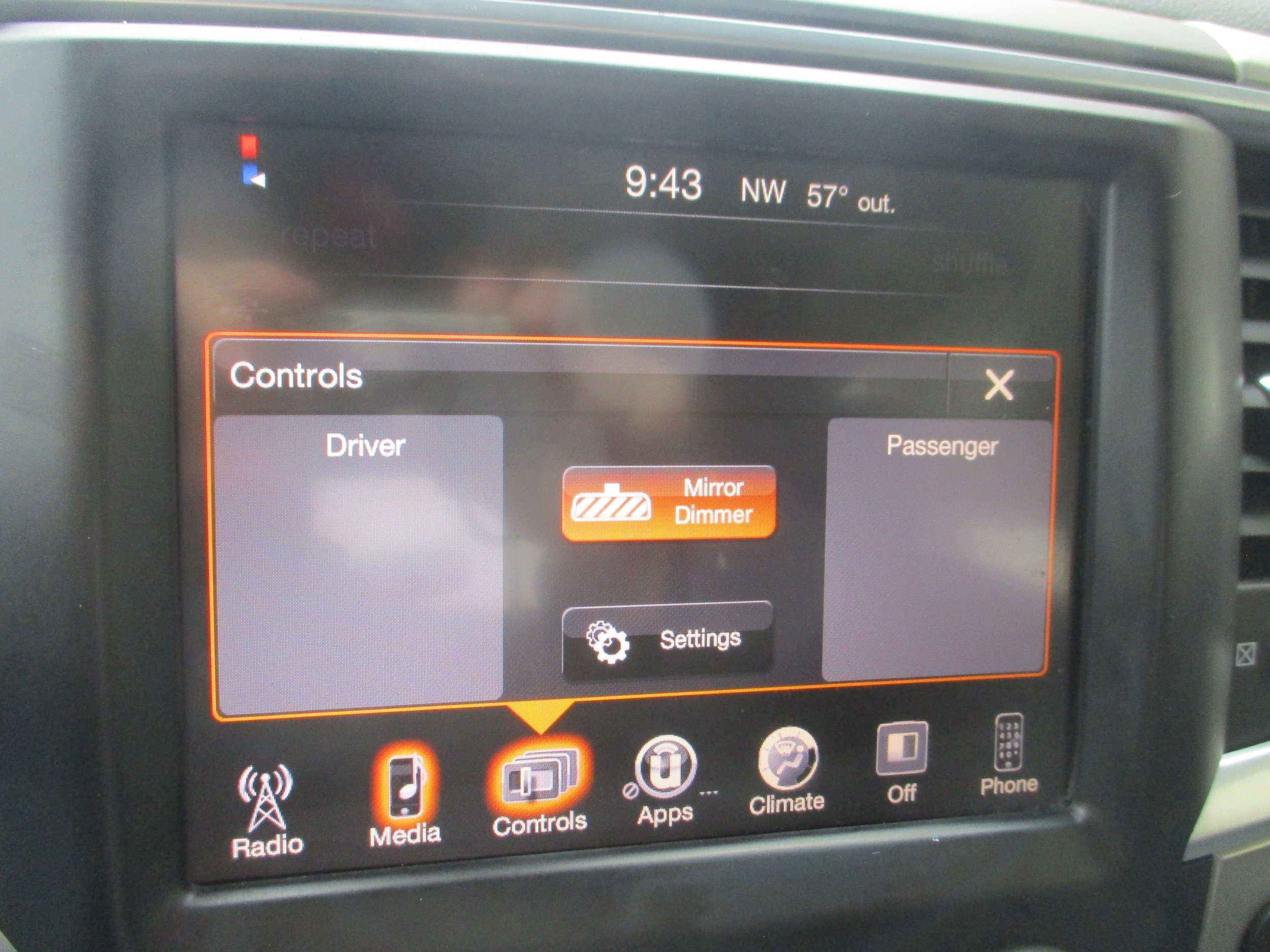 Used 2015 RAM 1500 Lone Star AWD/4WD image 23