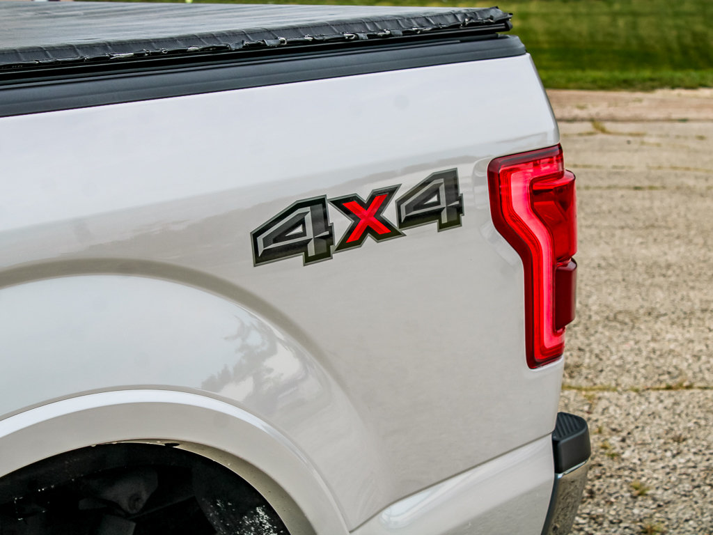 Used 2016 Ford F150 Lariat w/ Equipment Group 502A Luxury AWD/4WD image 13