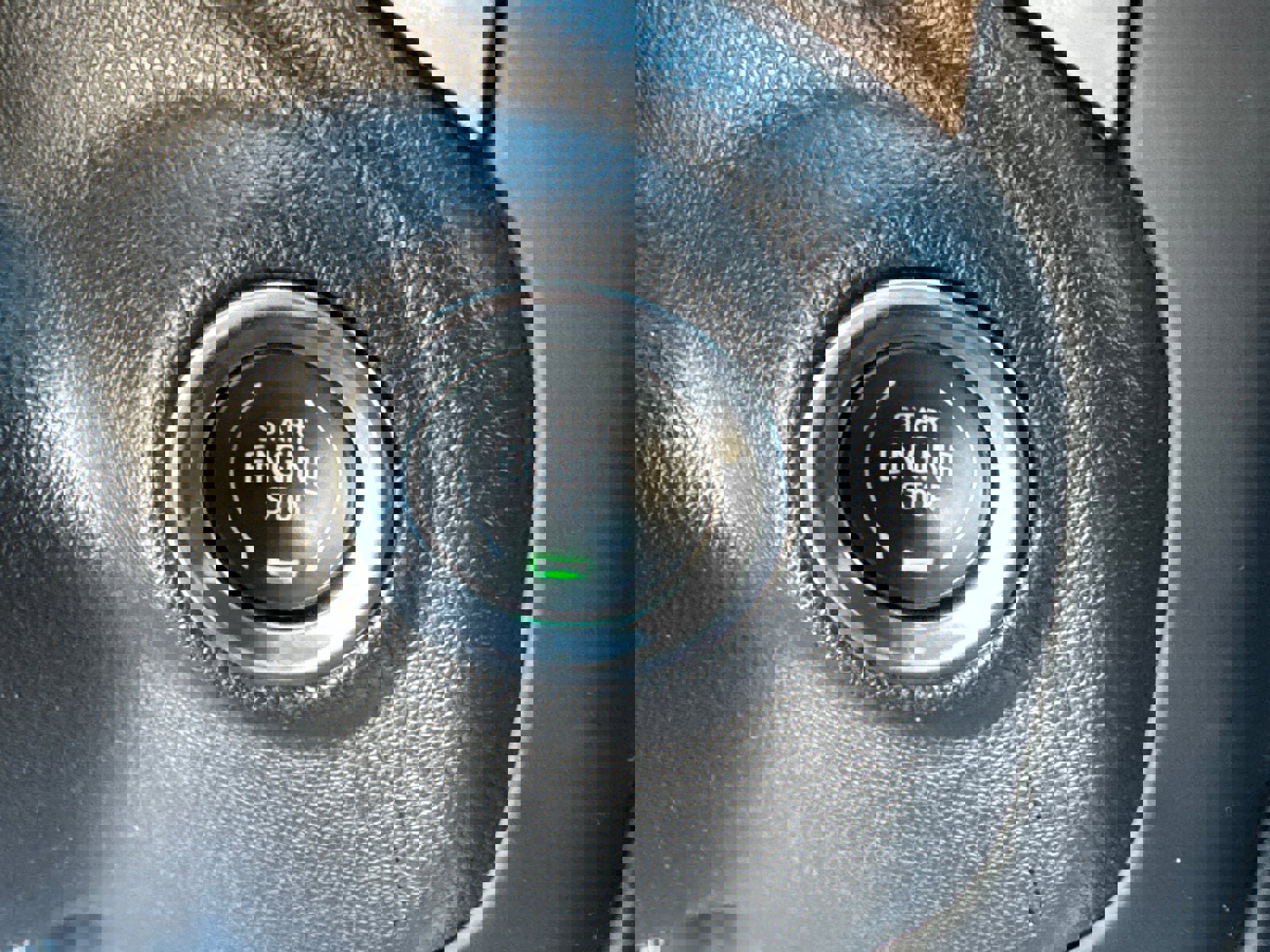 Certified 2021 Chevrolet Silverado 1500 High Country w/ Technology Package image 32