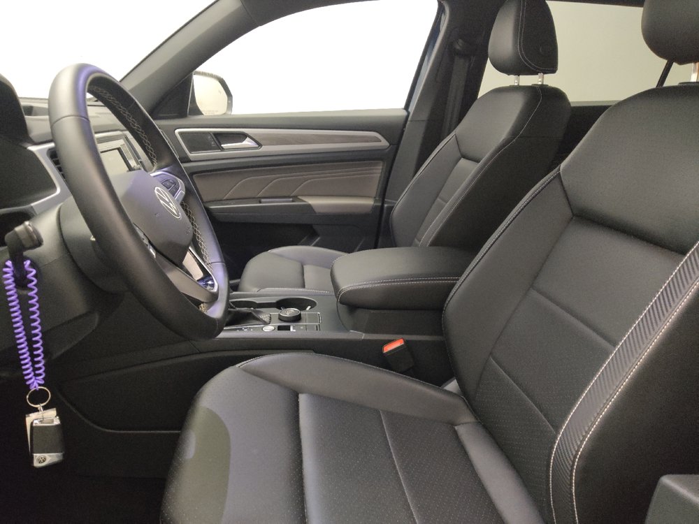 Used 2023 Volkswagen Atlas Cross Sport SE AWD/4WD image 17