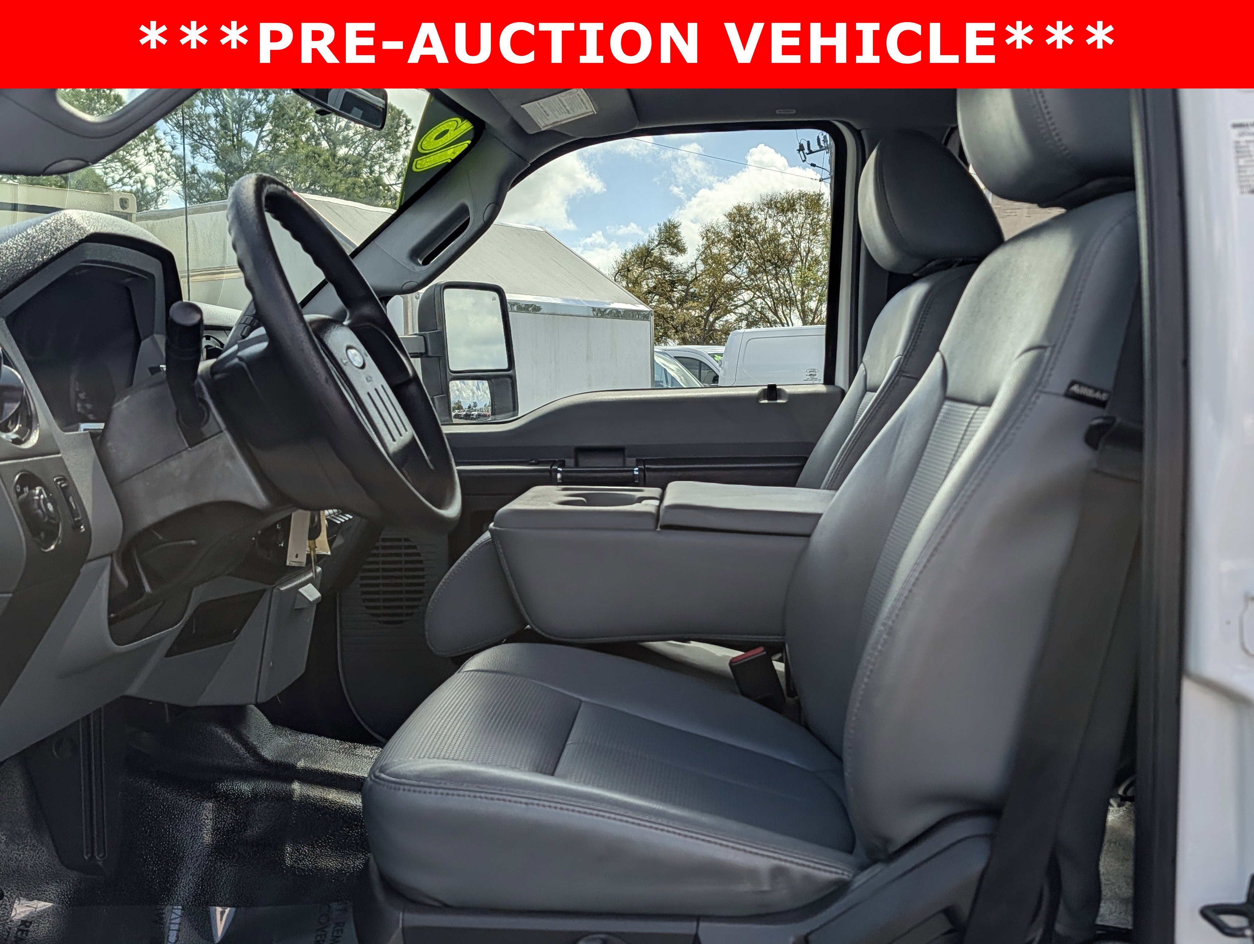 Used 2016 Ford F550 4x4 Crew Cab Super Duty image 20