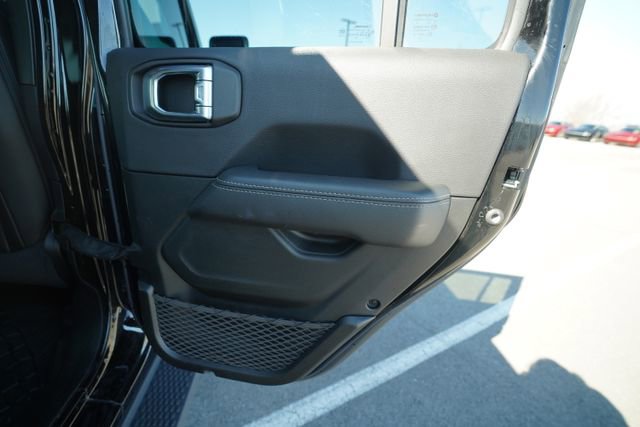 Used 2022 Jeep Wrangler Unlimited Sahara 4xe w/ Cold Weather Group image 23