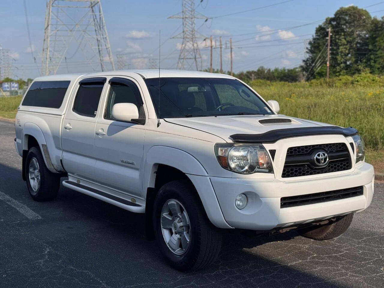 Used 2011 Toyota Tacoma PreRunner w/ TRD Sport Pkg RWD image 4