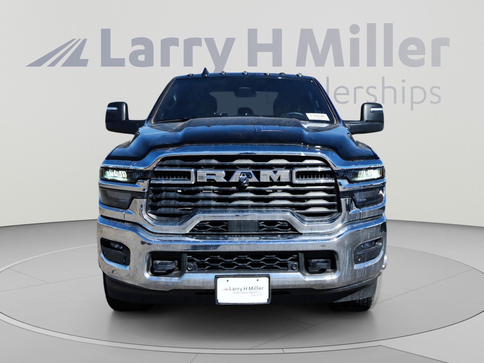 New 2025 RAM 3500 Tradesman w/ Chrome Appearance Group AWD/4WD image 9
