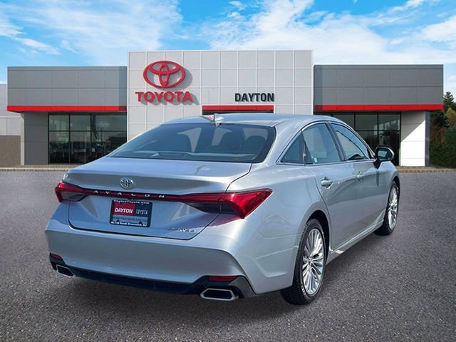 Used 2019 Toyota Avalon Limited FWD image 5