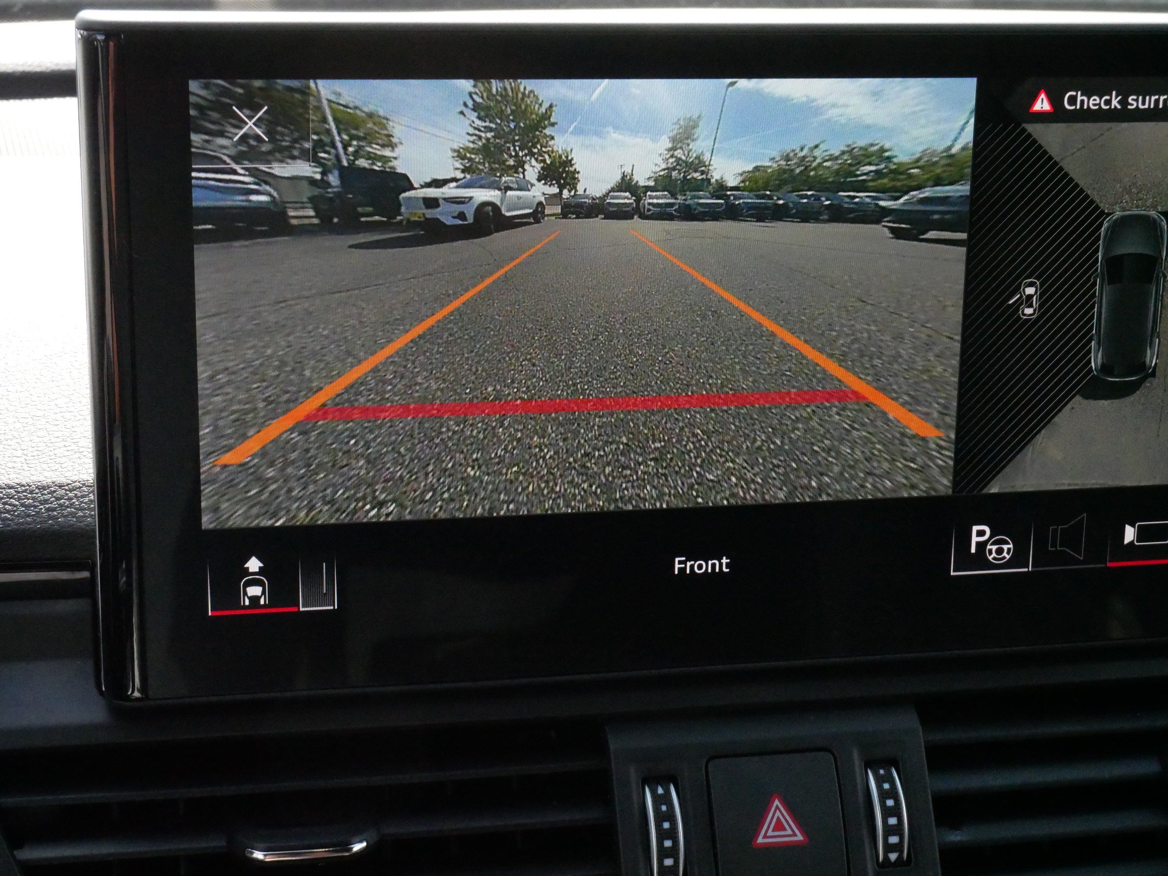Used 2023 Audi SQ5 Prestige w/ Prestige Package AWD/4WD image 30