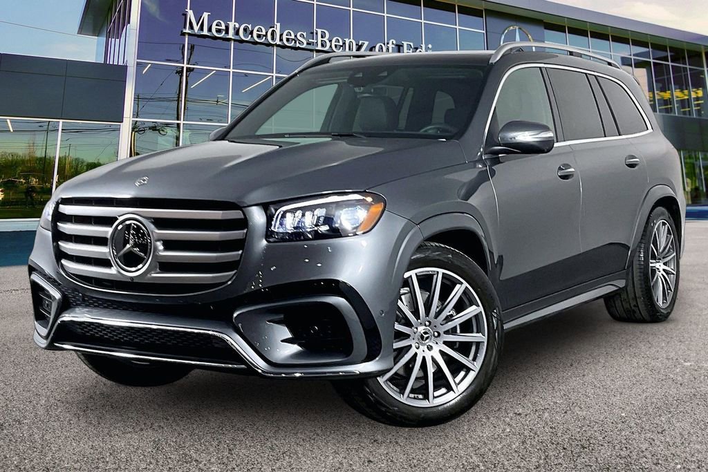 New 2025 Mercedes-Benz GLS 450 4MATIC image 2