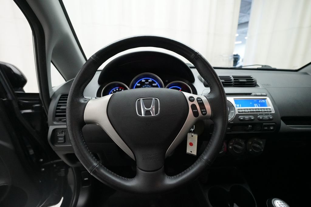 Used 2007 Honda Fit Sport image 3