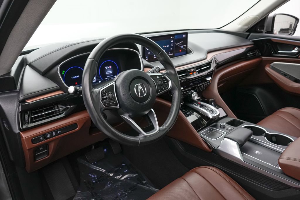 Used 2023 Acura MDX SH-AWD w/ Technology Package image 13