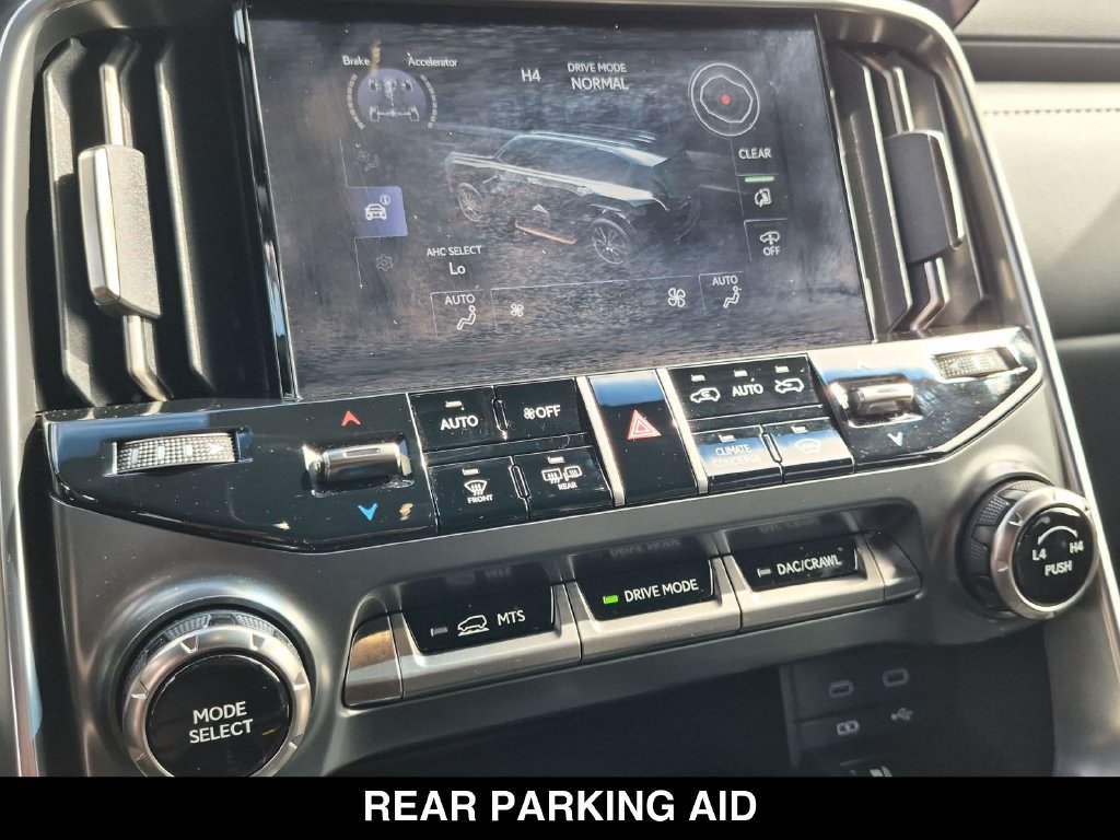 Used 2026 Lexus LX 700h Overtrail AWD/4WD image 25