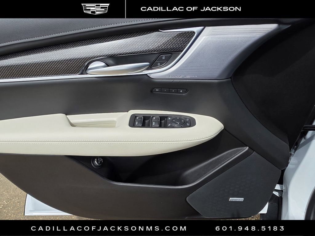 New 2026 Cadillac XT5 Sportv AWD/4WD image 14