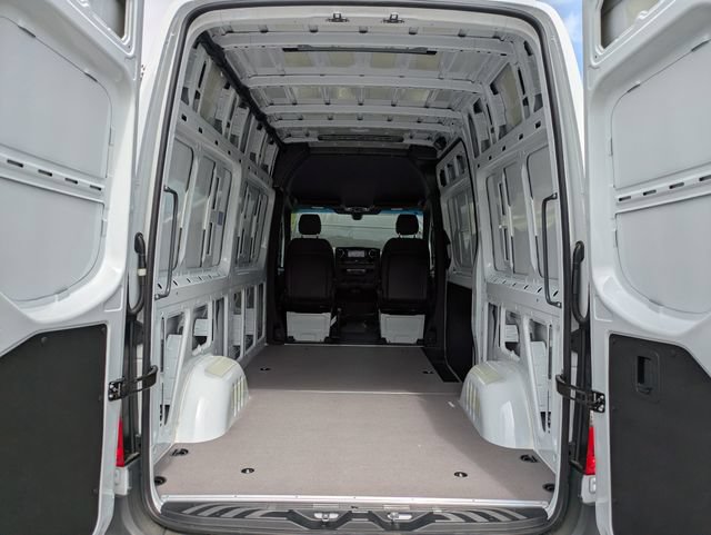 New 2026 Mercedes-Benz Sprinter 2500 image 13