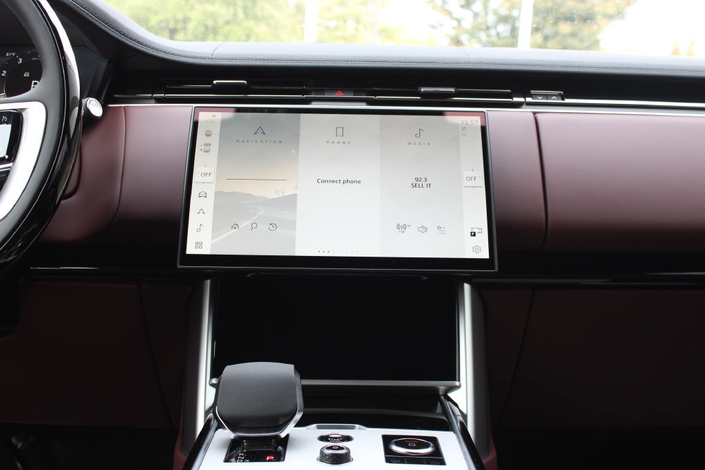 New 2027 Land Rover Range Rover SE AWD/4WD image 9