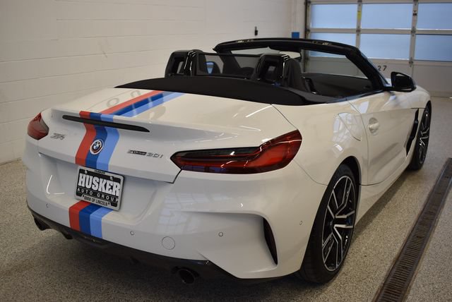 Used 2022 BMW Z4 sDrive30i w/ Premium Package 2 RWD image 4
