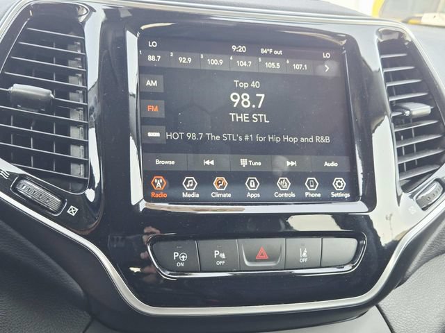 Used 2021 Jeep Cherokee Limited AWD/4WD image 22