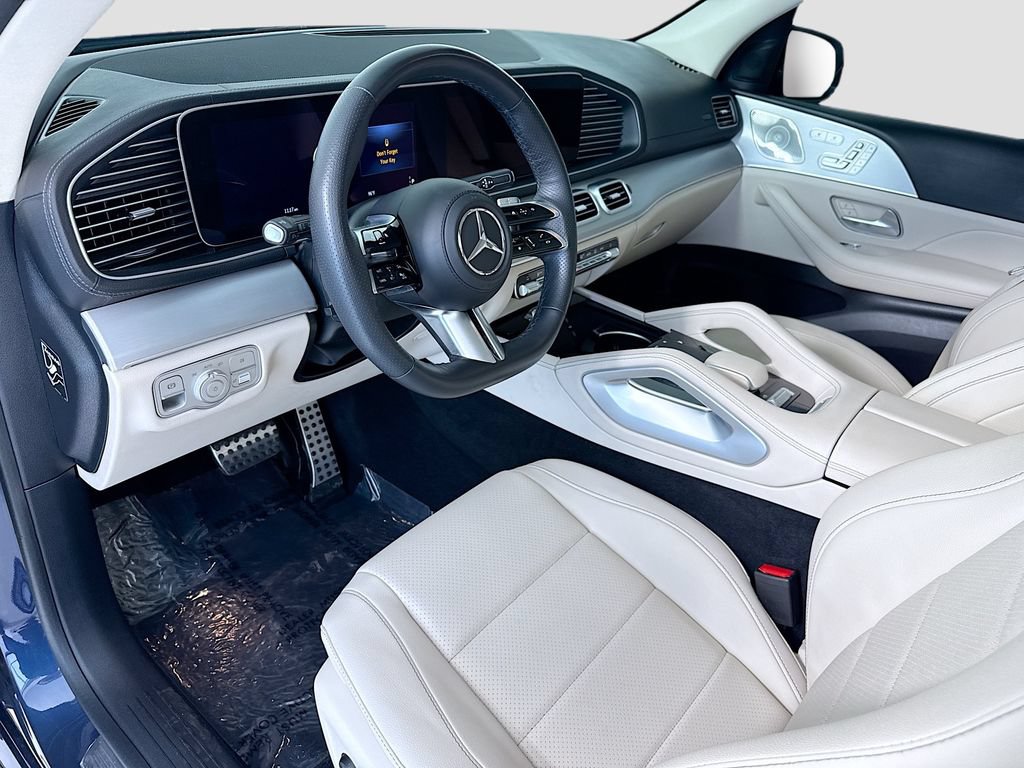 Certified 2024 Mercedes-Benz GLS 450 4MATIC image 9
