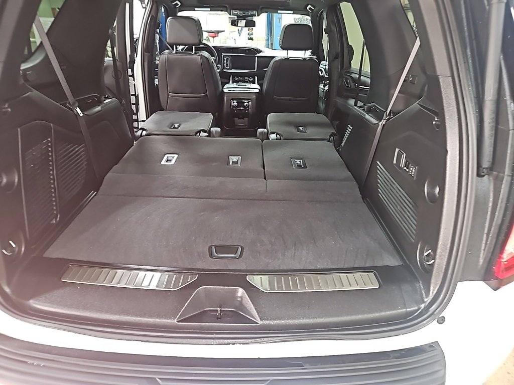 Used 2024 GMC Yukon Denali w/ Max Trailering Package image 34