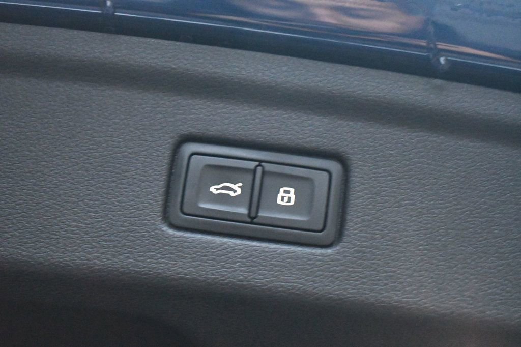 Used 2019 Audi S5 Premium Plus w/ Premium Plus image 9