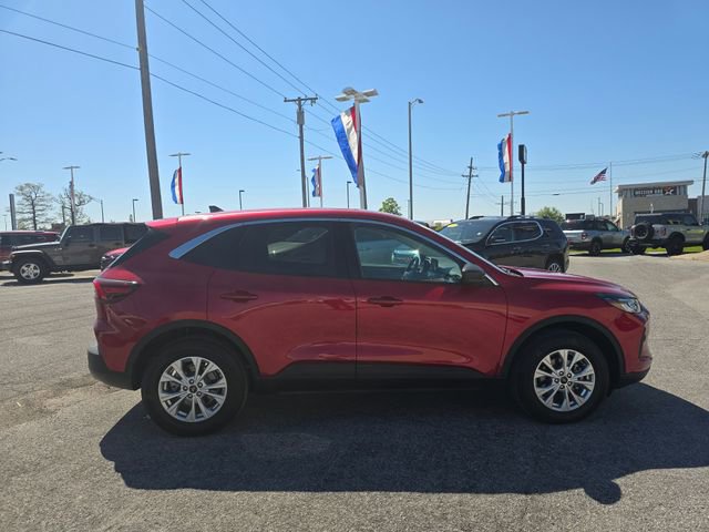 Used 2023 Ford Escape Active AWD/4WD image 4