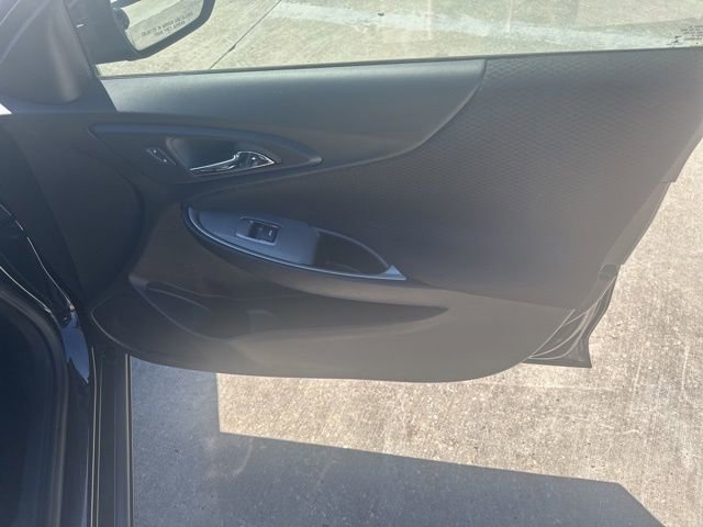 Used 2023 Chevrolet Malibu LT image 35