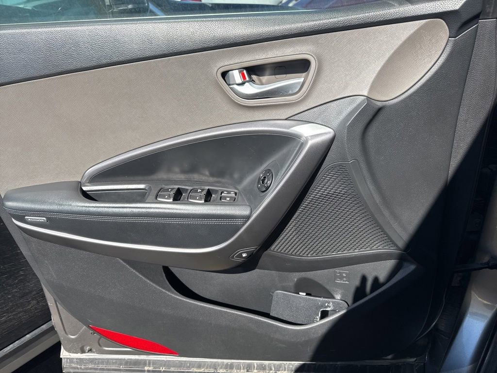 Used 2014 Hyundai Santa Fe Sport image 9