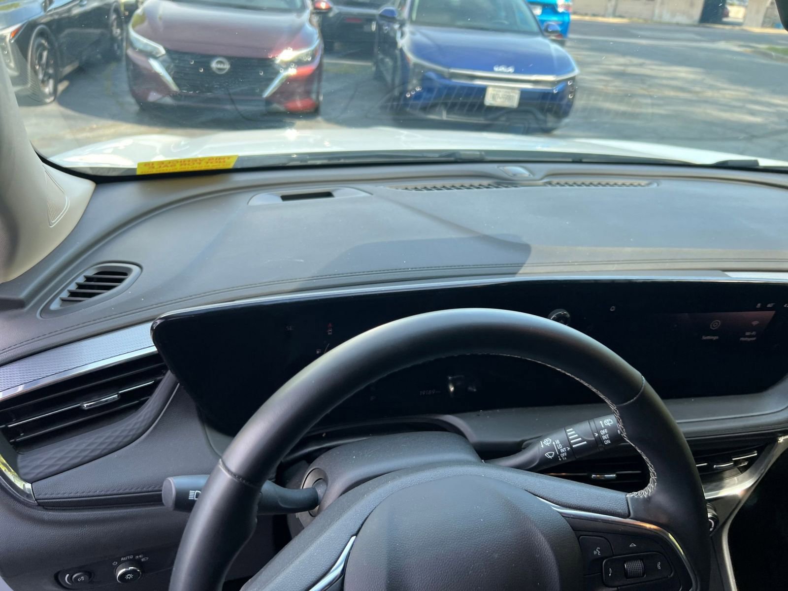 Used 2025 Buick Encore GX Preferred image 29