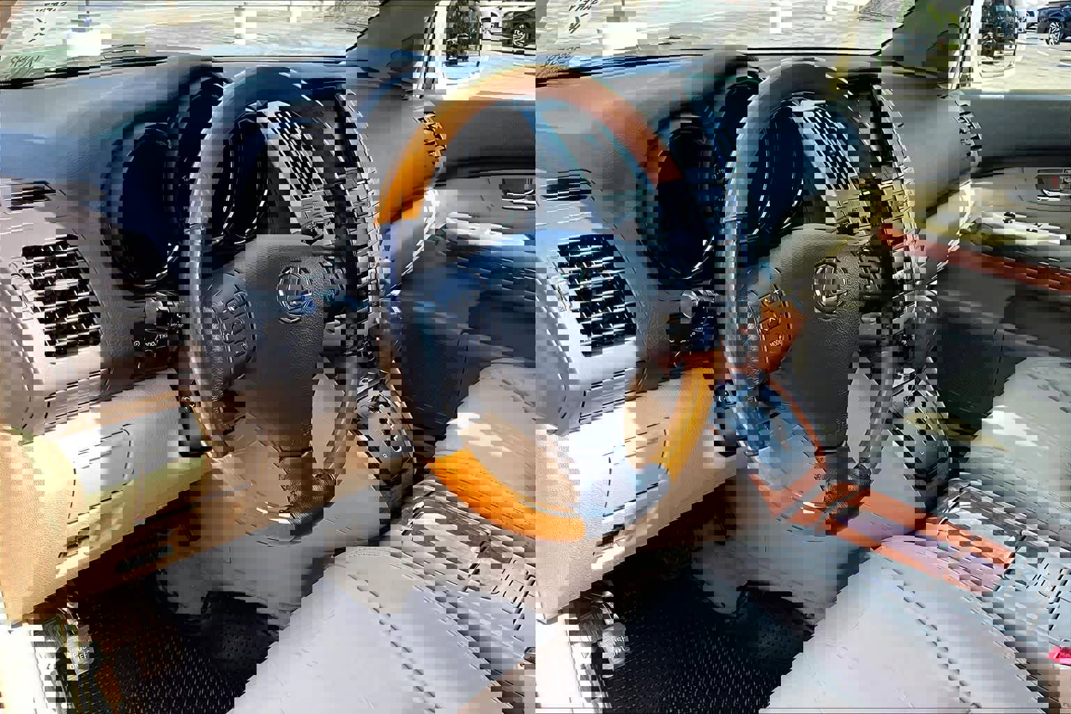 Used 2007 Lexus RX 400h 2WD image 16