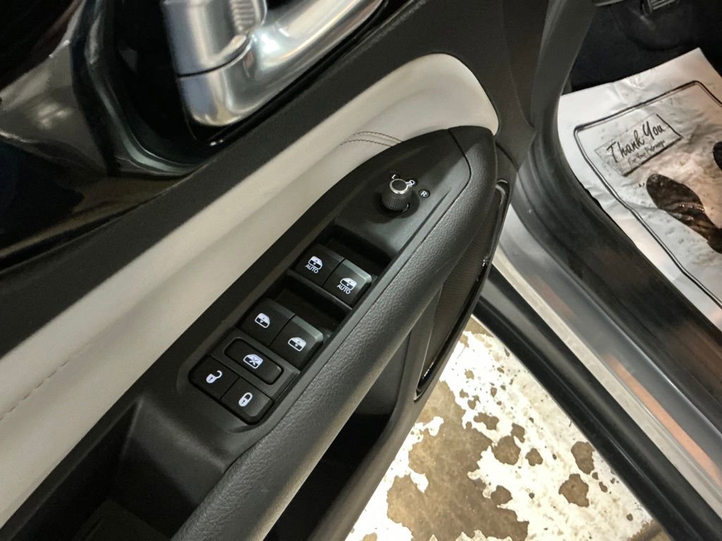 Certified 2022 Jeep Compass Limited AWD/4WD image 15