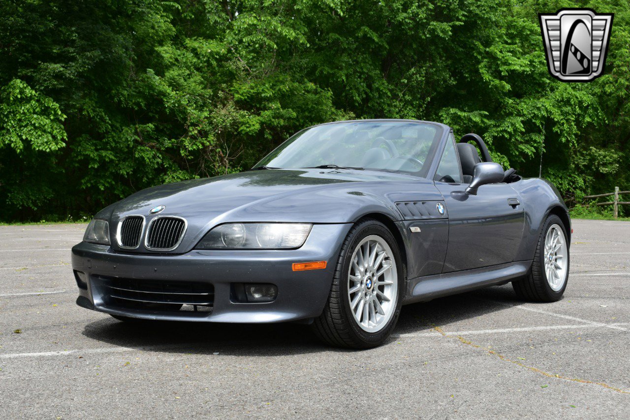 Used 2001 BMW Z3 3.0i image 2