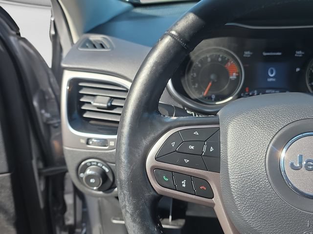 Used 2020 Jeep Cherokee Limited AWD/4WD image 20