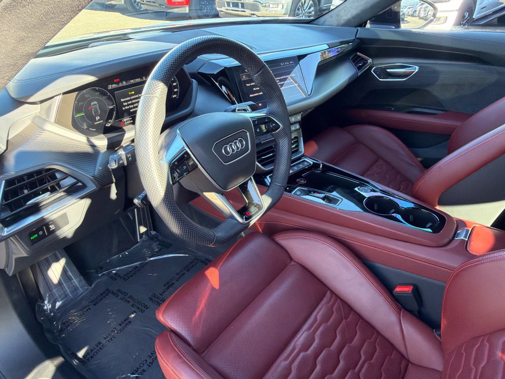 Used 2024 Audi RS e-tron GT w/ Carbon Performance Package AWD/4WD image 20