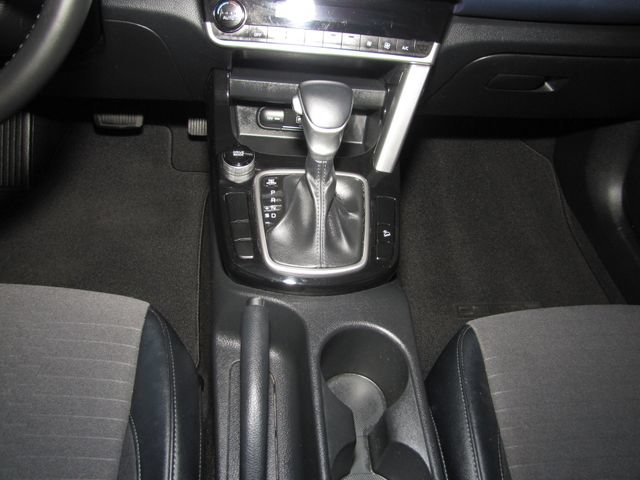 Used 2023 Kia Seltos S FWD image 15