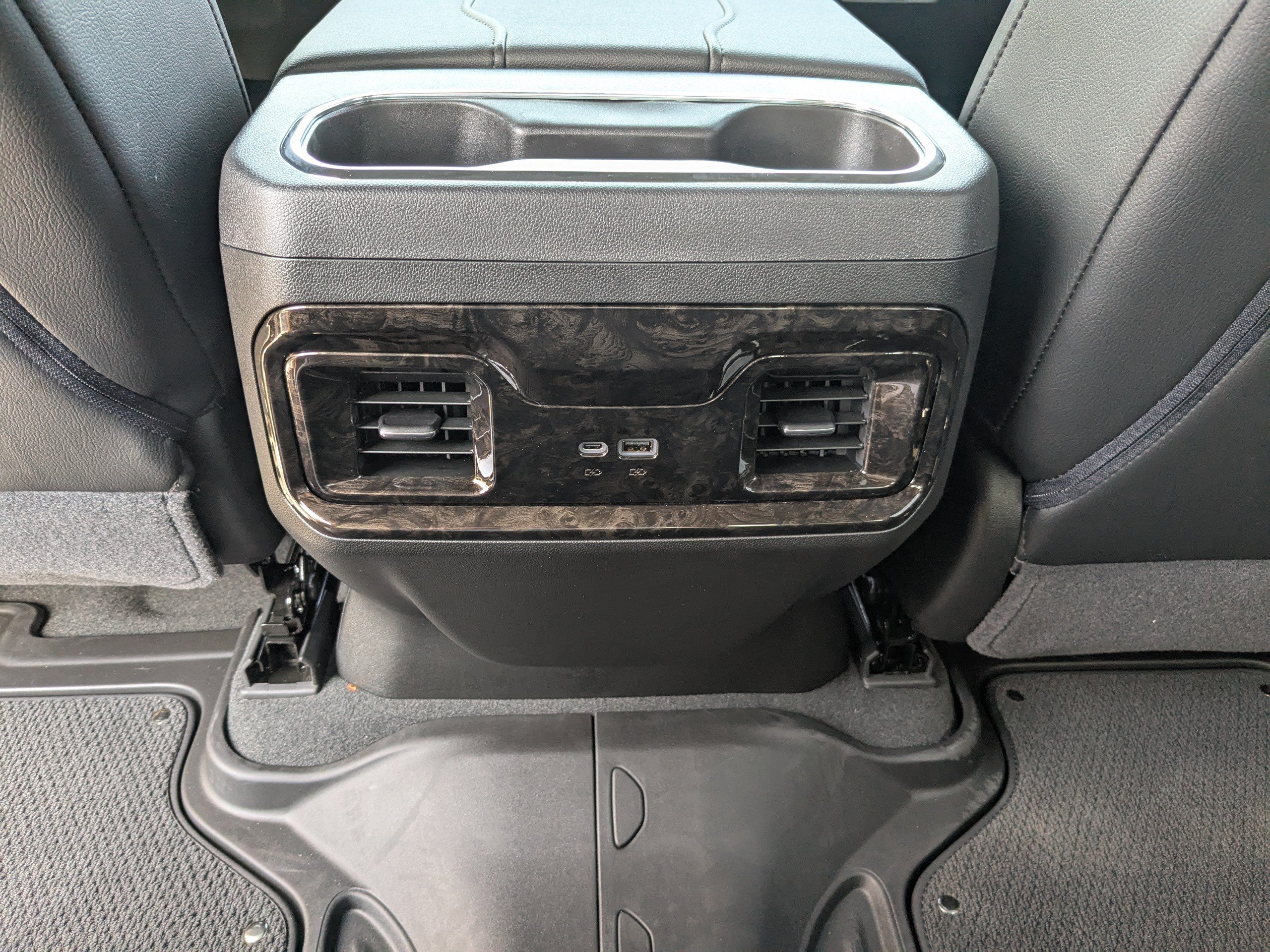 New 2025 Chevrolet Silverado 1500 RST w/ All Star Edition Plus AWD/4WD image 16