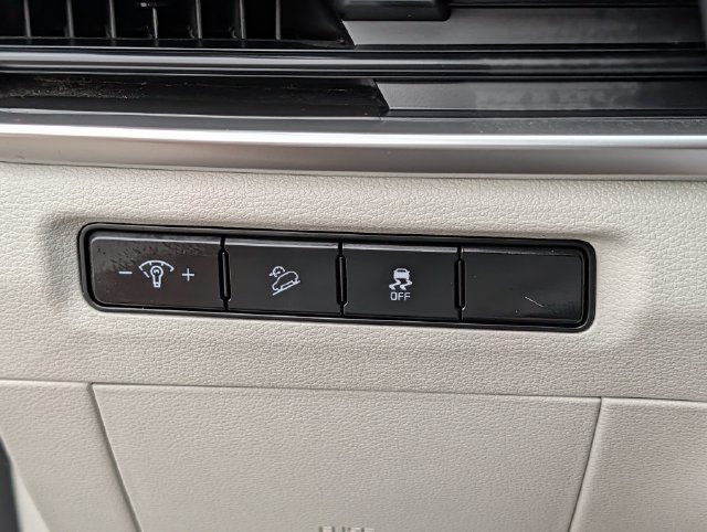 Used 2024 Kia Telluride S w/ S Sunroof Package FWD image 24