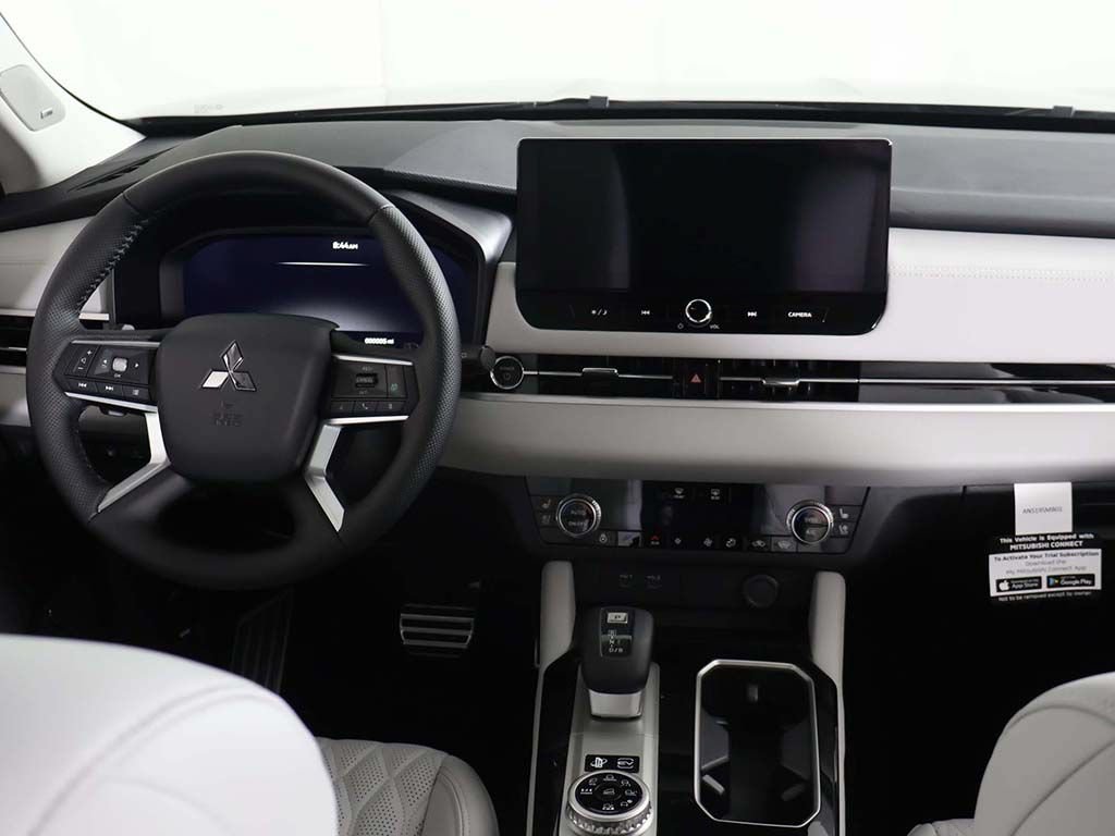 New 2026 Mitsubishi Outlander SEL AWD/4WD image 41