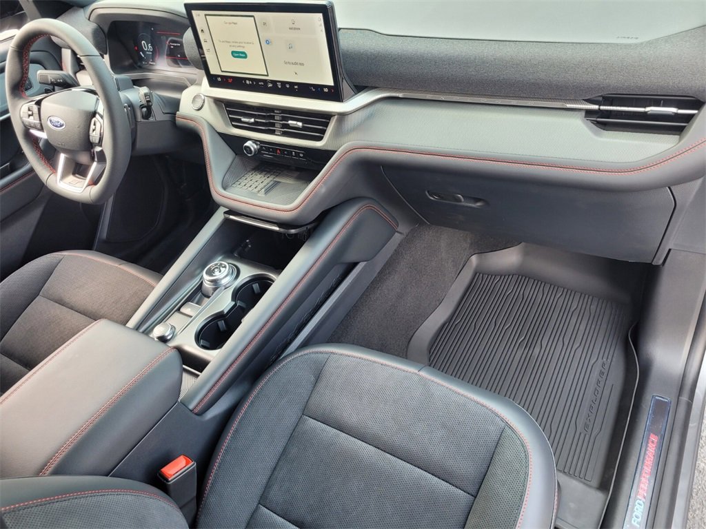 New 2025 Ford Explorer ST image 17