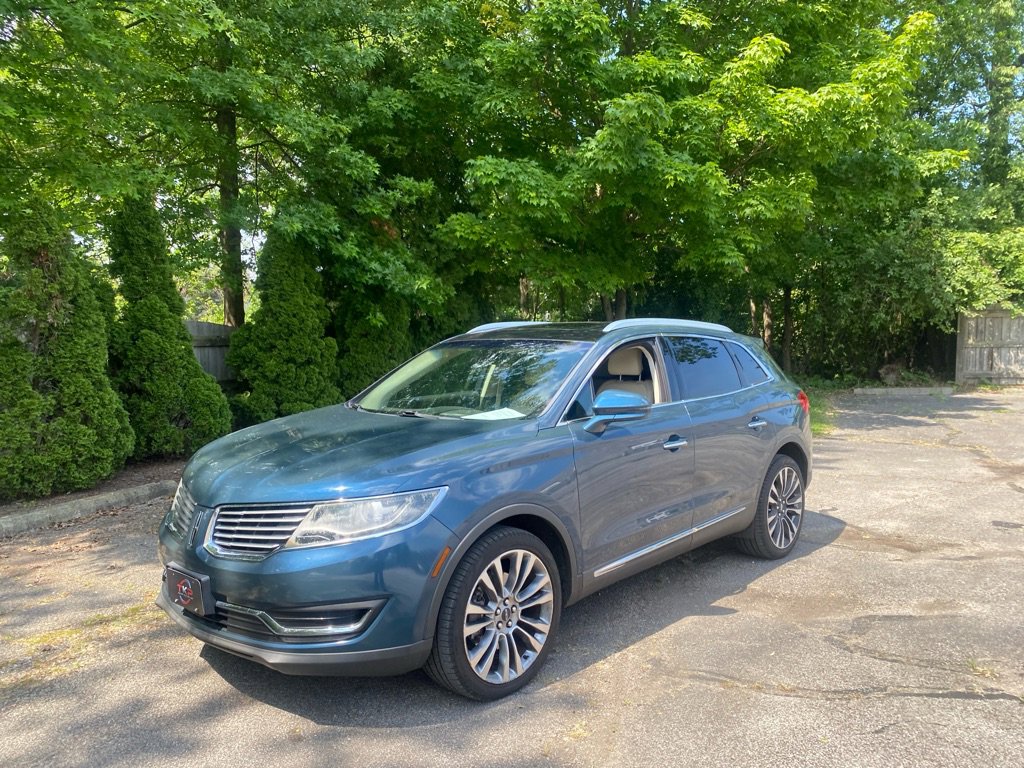 Used 2016 Lincoln MKX Reserve w/ Climate Package AWD/4WD image 1