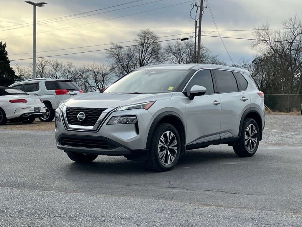 Used 2021 Nissan Rogue SV image 9