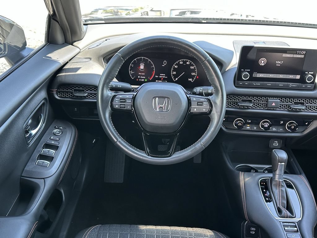 Used 2024 Honda HR-V Sport image 14