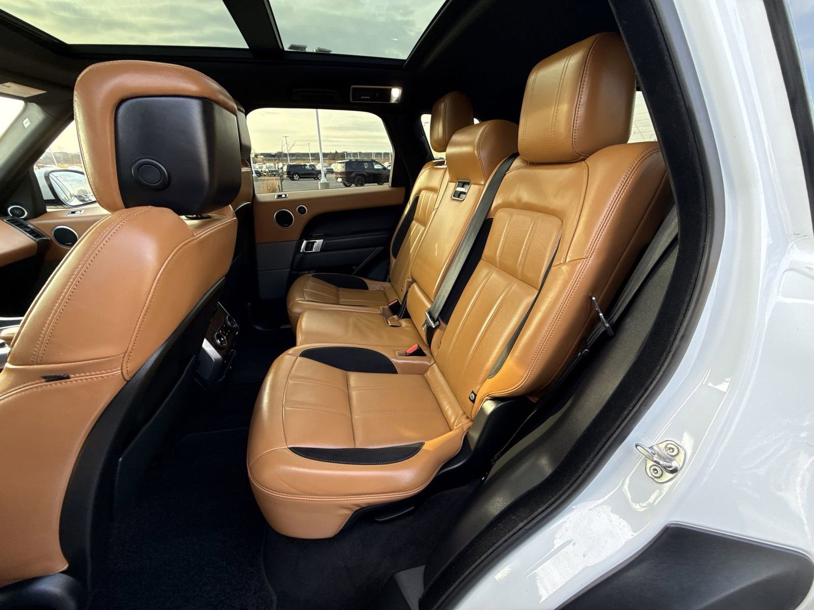 Used 2018 Land Rover Range Rover Sport Supercharged AWD/4WD image 23