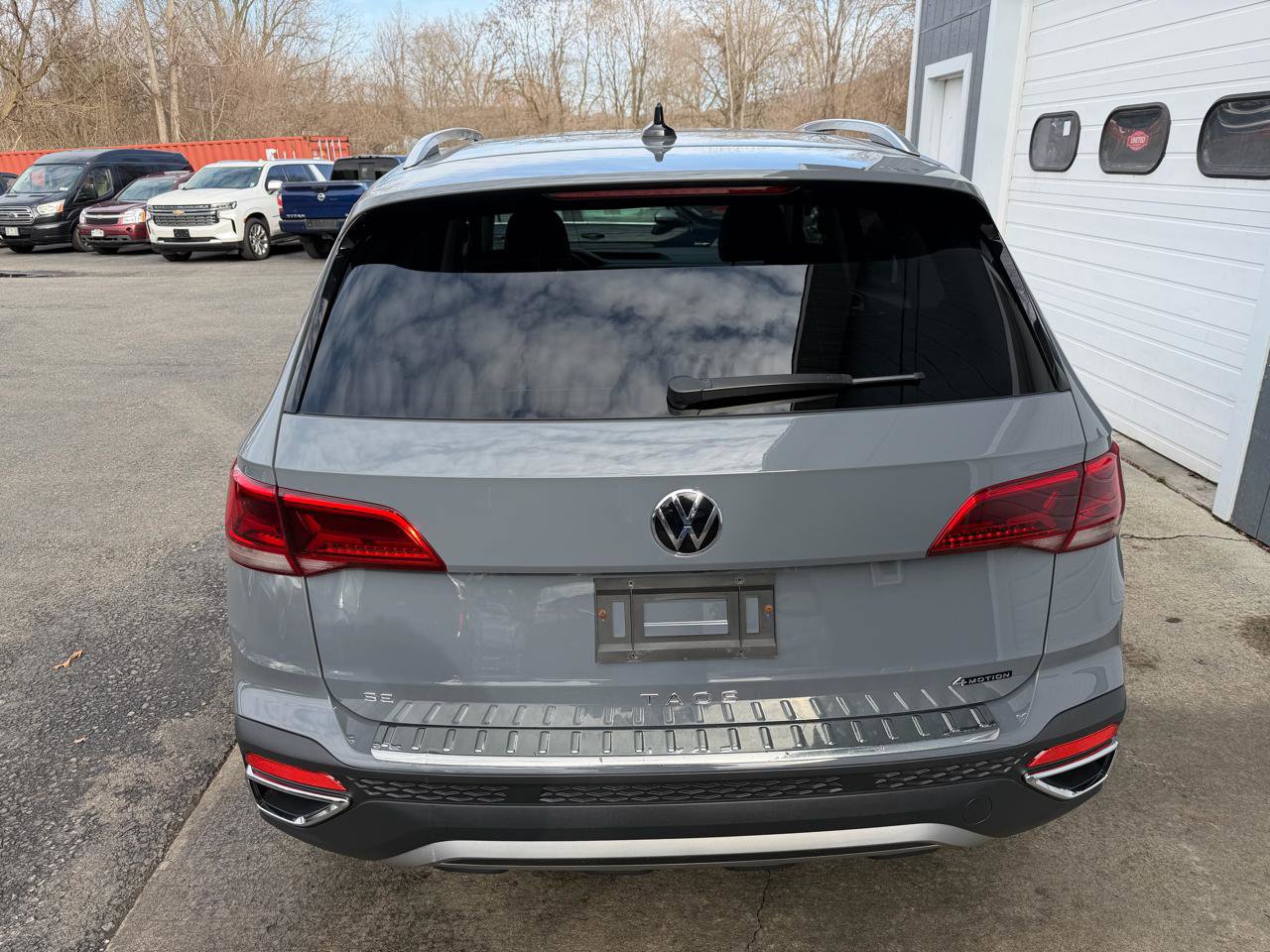 Used 2022 Volkswagen Taos SE image 5