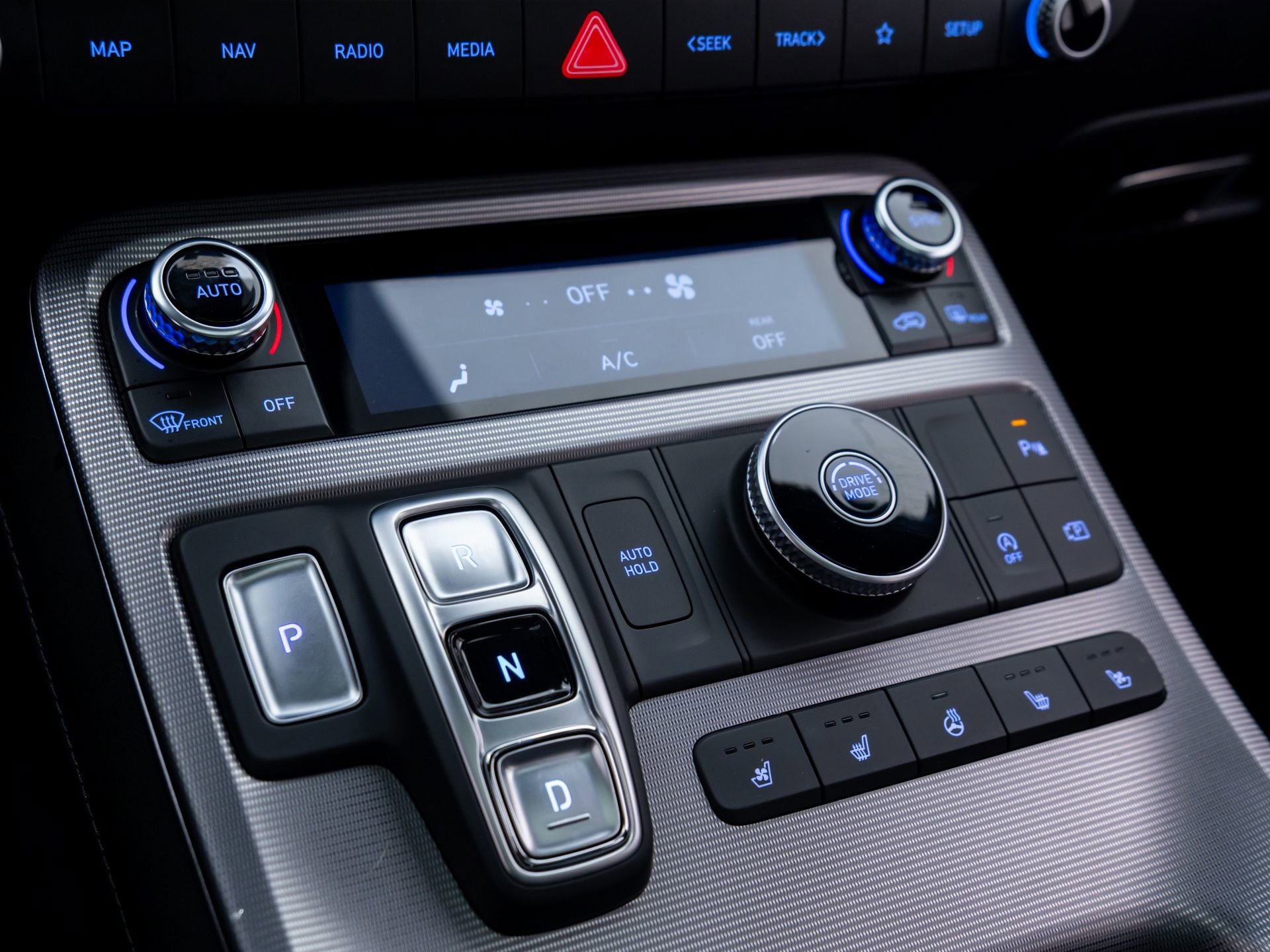 Used 2023 Hyundai Palisade Calligraphy image 30