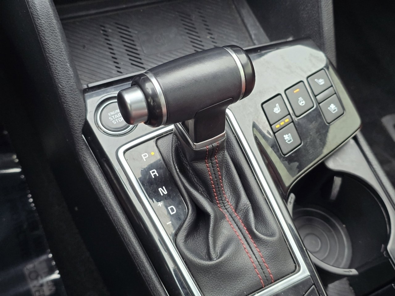 Used 2023 Kia Sportage SX image 28