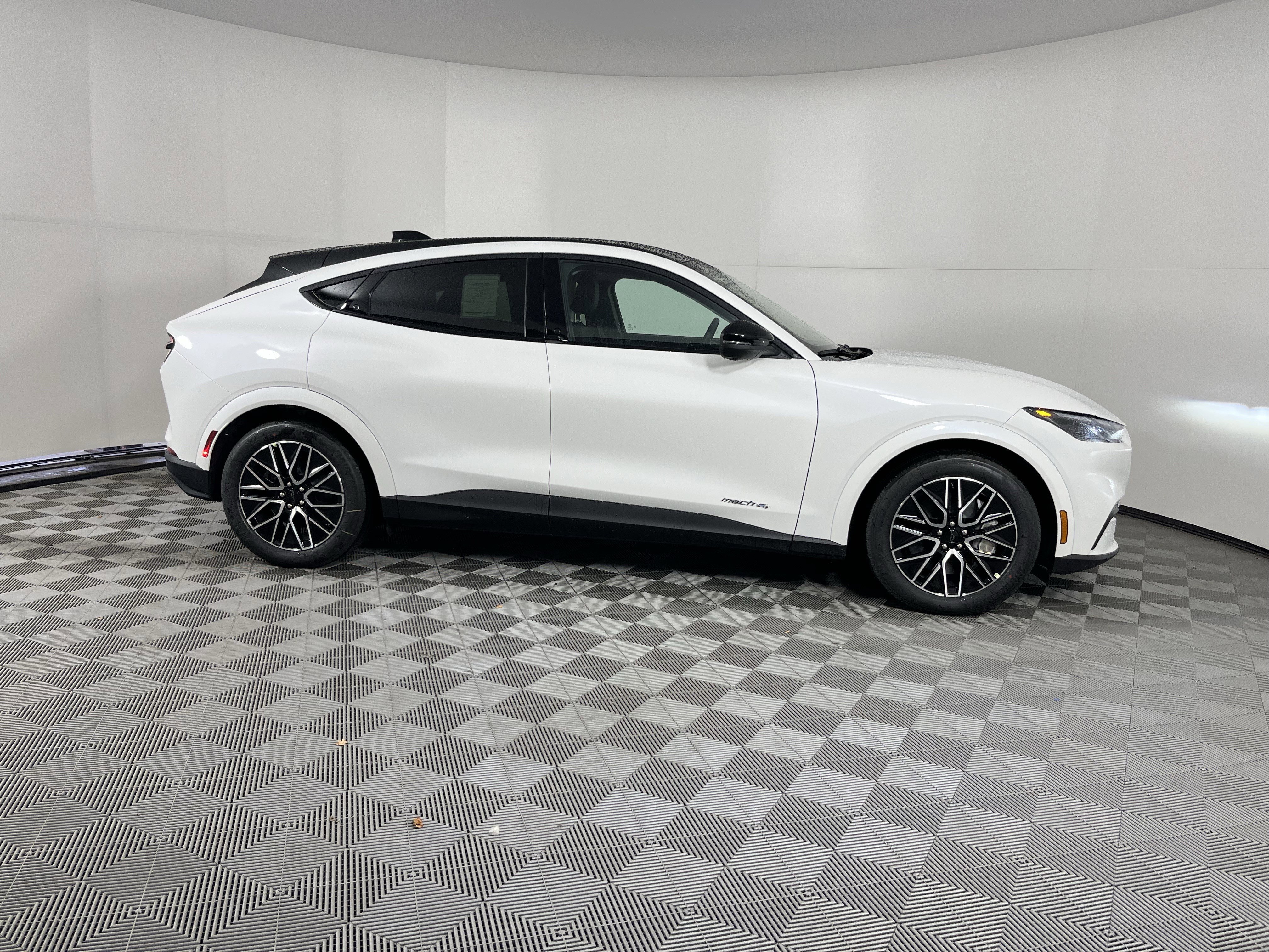 New 2025 Ford Mustang Mach-E Premium image 6