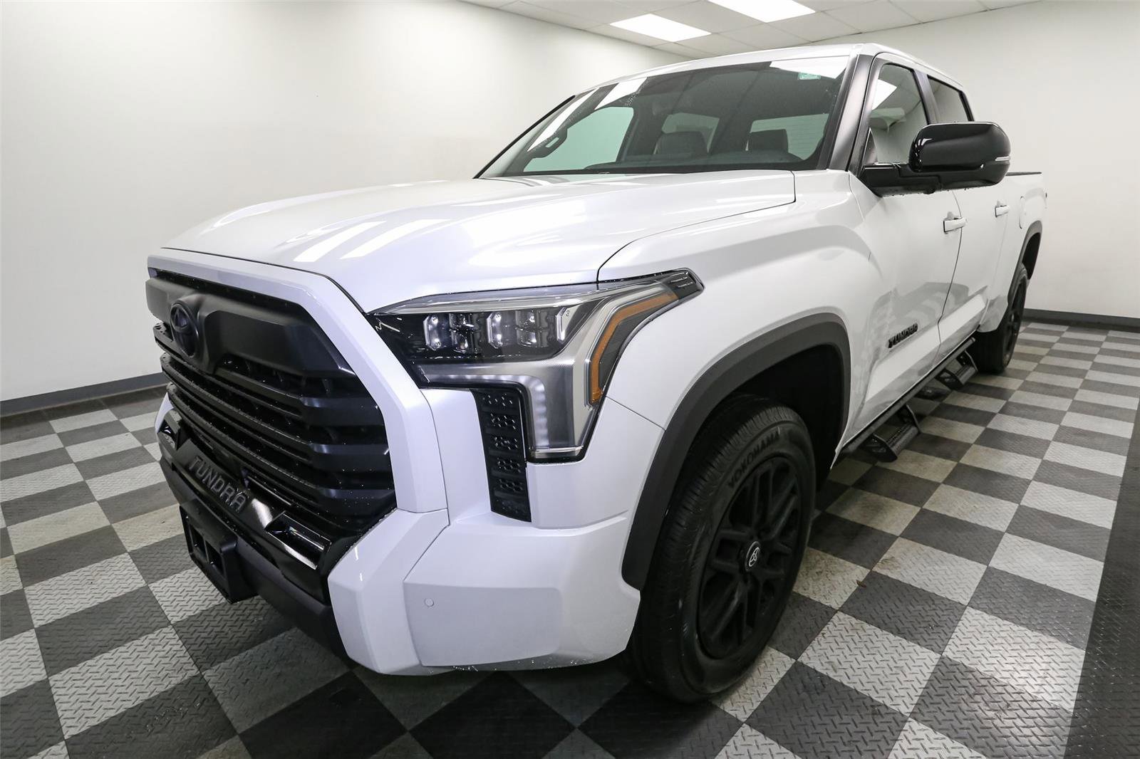 New 2026 Toyota Tundra Limited image 4