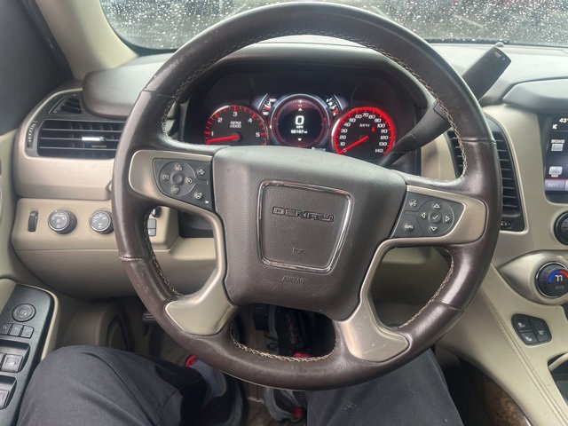 Used 2015 GMC Yukon Denali w/ Open Road Package image 11