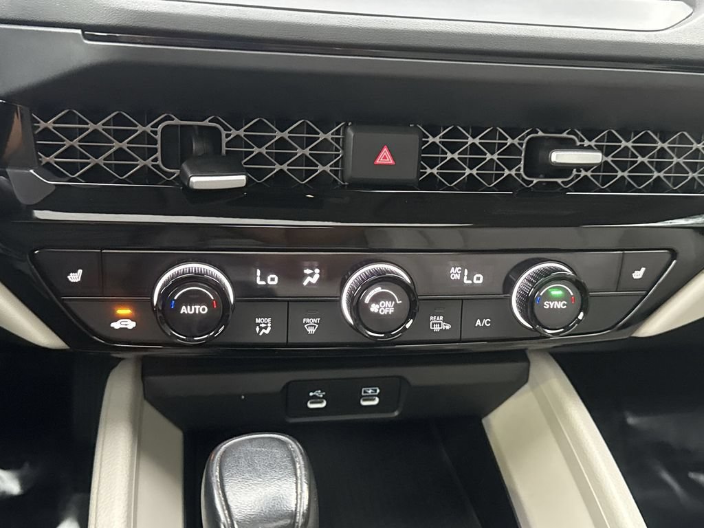 Used 2023 Honda Accord EX-L image 17