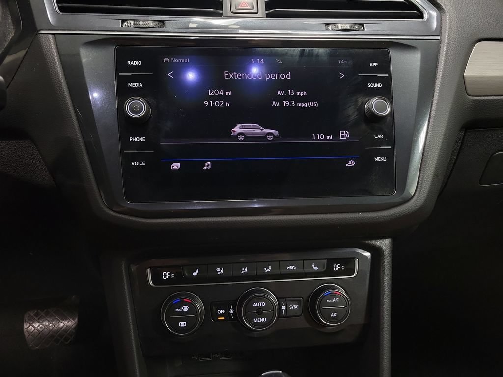 Used 2019 Volkswagen Tiguan SE w/ Panoramic Sunroof Package AWD/4WD image 18