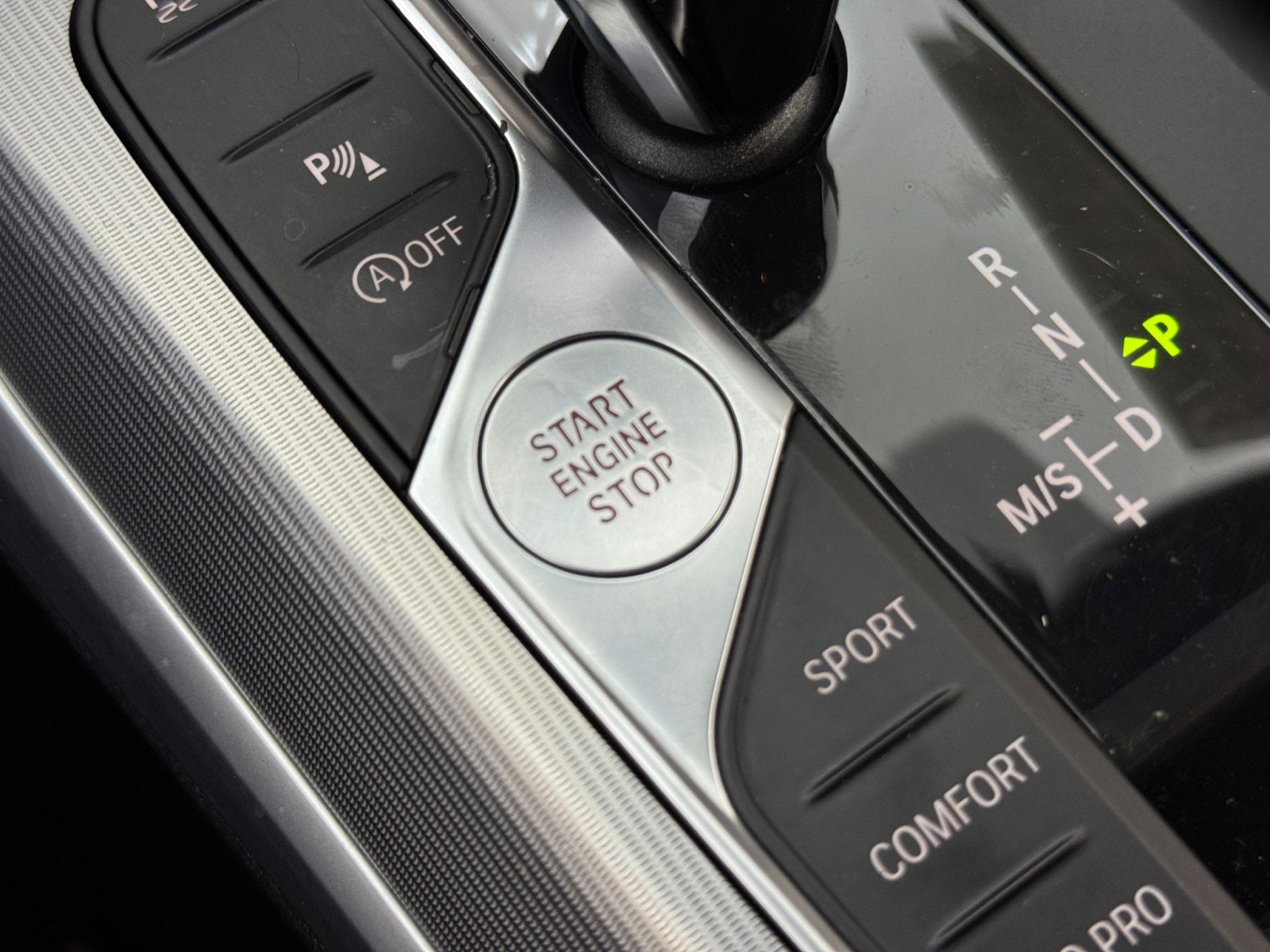 Used 2020 BMW 330i xDrive Sedan w/ Premium Package image 30