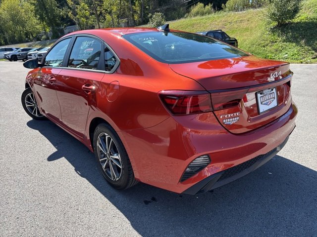 Used 2023 Kia Forte LXS image 6